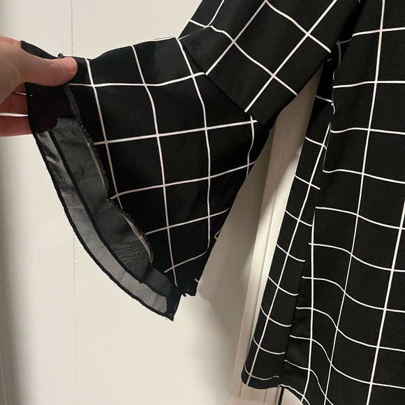 Women’s Layering Tops - Picture 2 of 3